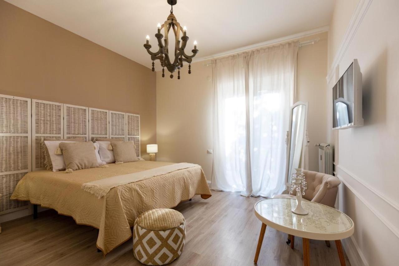 Twins House Sorrento Bed & Breakfast ภายนอก รูปภาพ